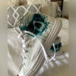 RAAD Sneakers Skull